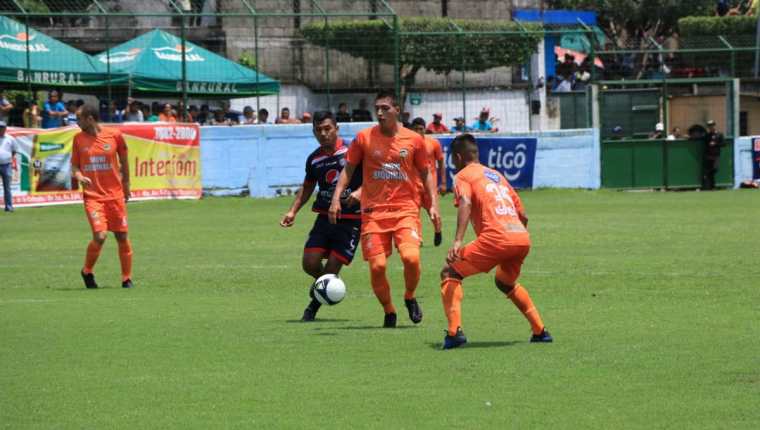 El Estadio Mario Sicay Paz, fue testigo del sexto empate de los naranjeros en nueve jornadas del Apertura 2018. (Foto Prensa Libre: Carlos Paredes)