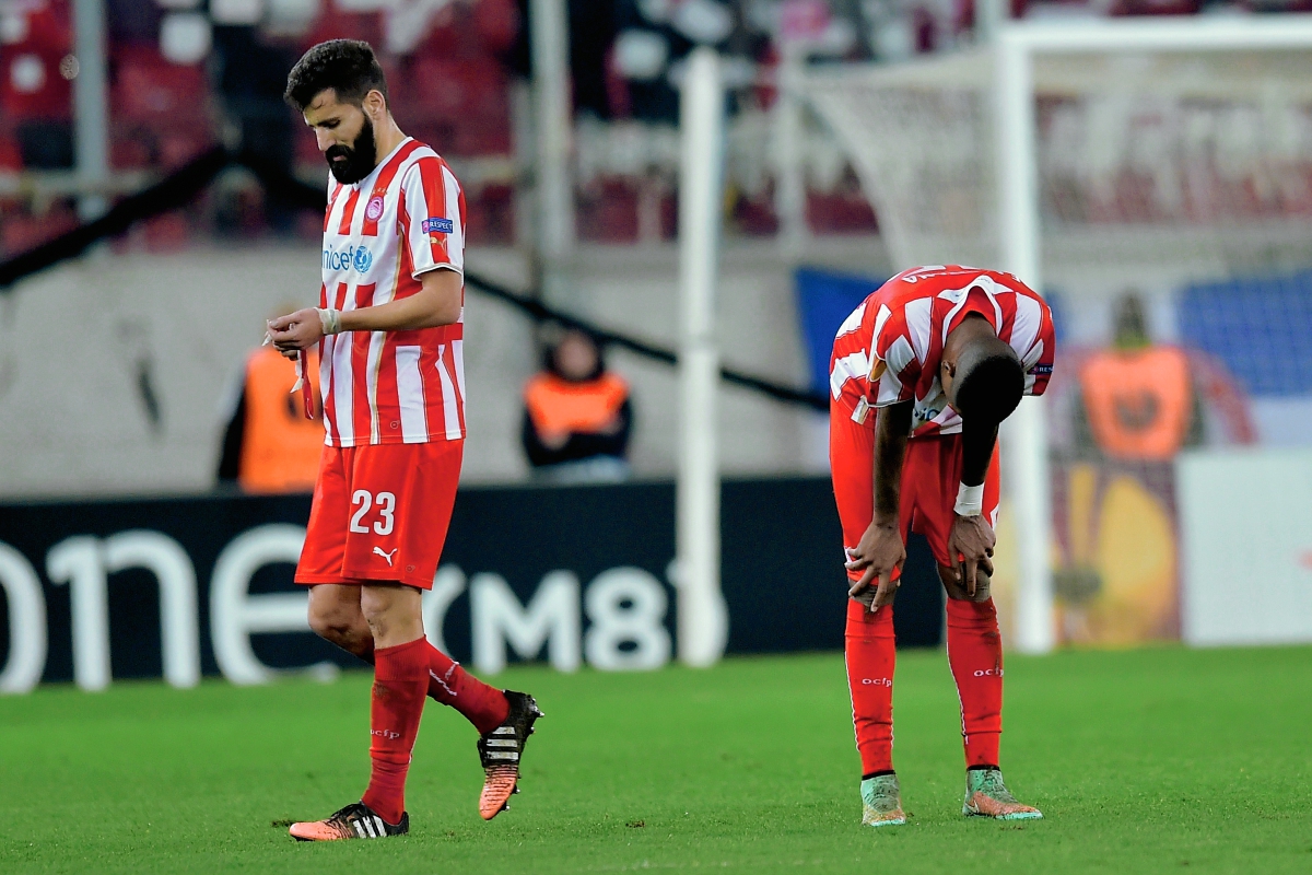 La multa fue por la derrota 2-0 en Europa League frente al Ntnipro de Ucrania que significó la eliminación de la Europa League en la ronda de dieciseisavos. (FOTO PRENSA LIBRE: AFP)