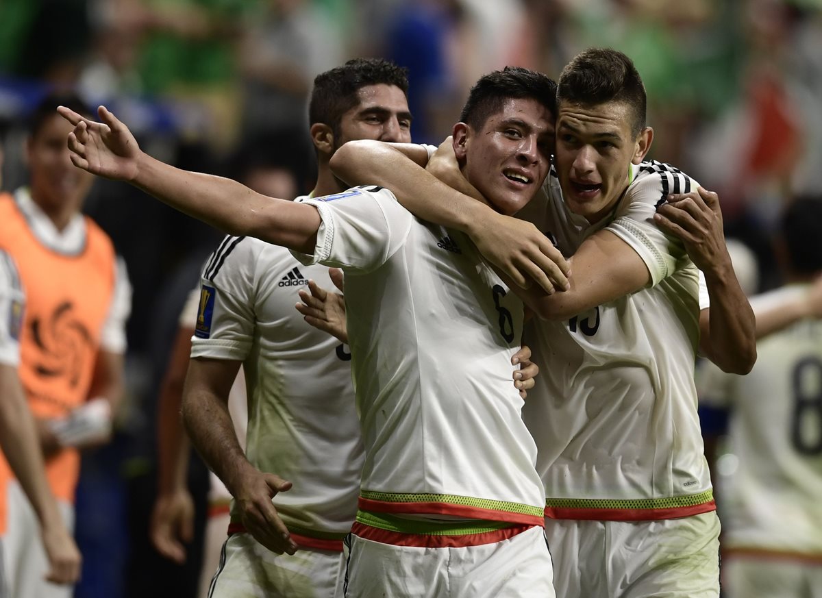 México sufrió más de la cuenta contra un aguerrido equipo de Curazao. (Foto Prensa Libre: AFP)