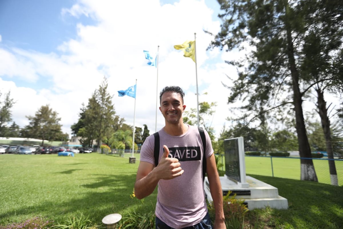 Los jugadores llegaron al Proyecto Goal este lunes por la mañana. (Foto Prensa Libre: Francisco Sánchez)