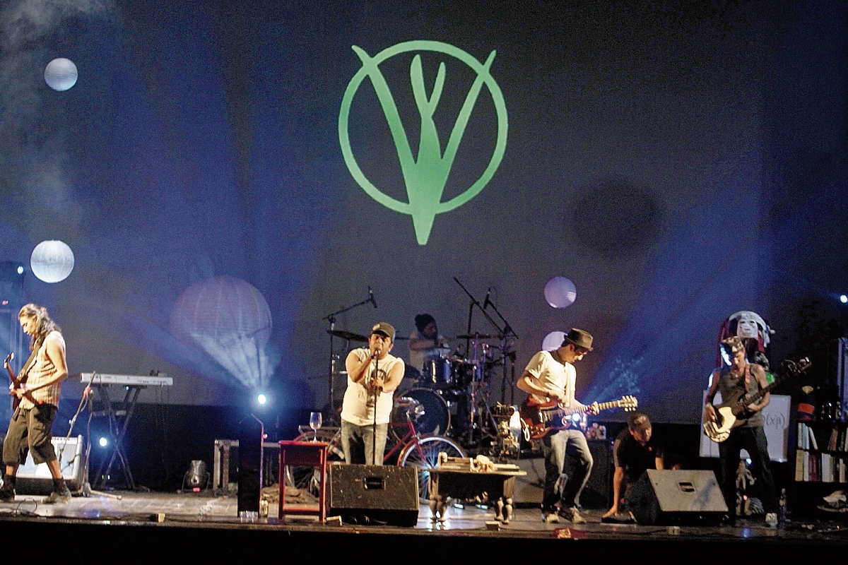 La banda nacional ha preparado un repertorio especial para disfrutar de una velada inolvidable con sus seguidores. (Foto Prensa Libre: Keneth Cruz)