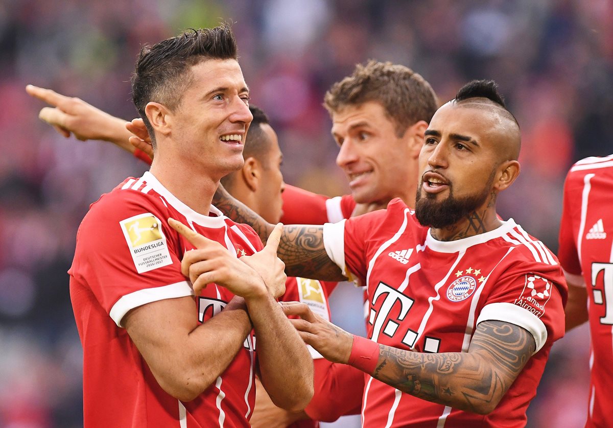 Lewandowski no podía faltar en la fiesta goleadora bávara. (Foto Prensa Libre: EFE)