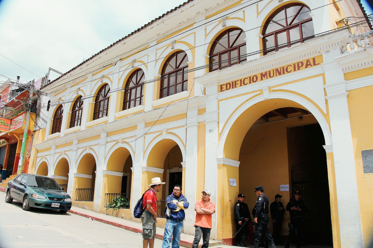 Entrada principal de la Municipalidad de Momostenango, Totonicapán. (Foto Prensa Libre: Édgar Domínguez)