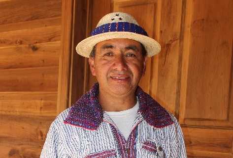 Reside en Tuicoyg, Chalhuitz, Todos Santos Cuchumatán, Huehuetenango. Es un área mam donde sus habitantes aún usan trajes tradicionales. "Es un orgullo", afirma Jerónimo Pablo, un agricultor de 46 años que además se dedica a impulsar el ecoturismo en la región.