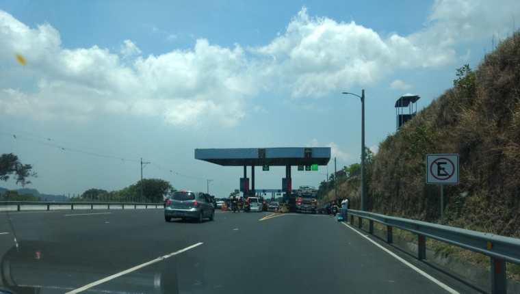 La autopista de Palín a Escuintla es la que existe en la actualidad para la Costa Sur. (Foto, Prensa Libre: Hemeroteca PL)