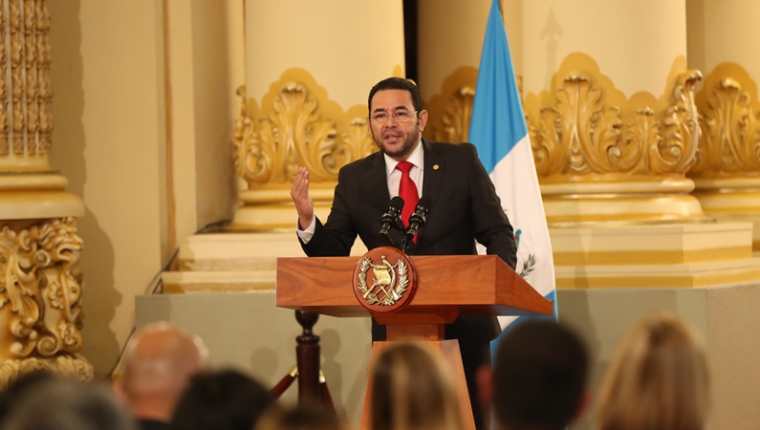 El presidente Jimmy Morales durante una actividad en el Palacio Nacional este miércoles. (Foto Prensa Libre: Esbin García).
