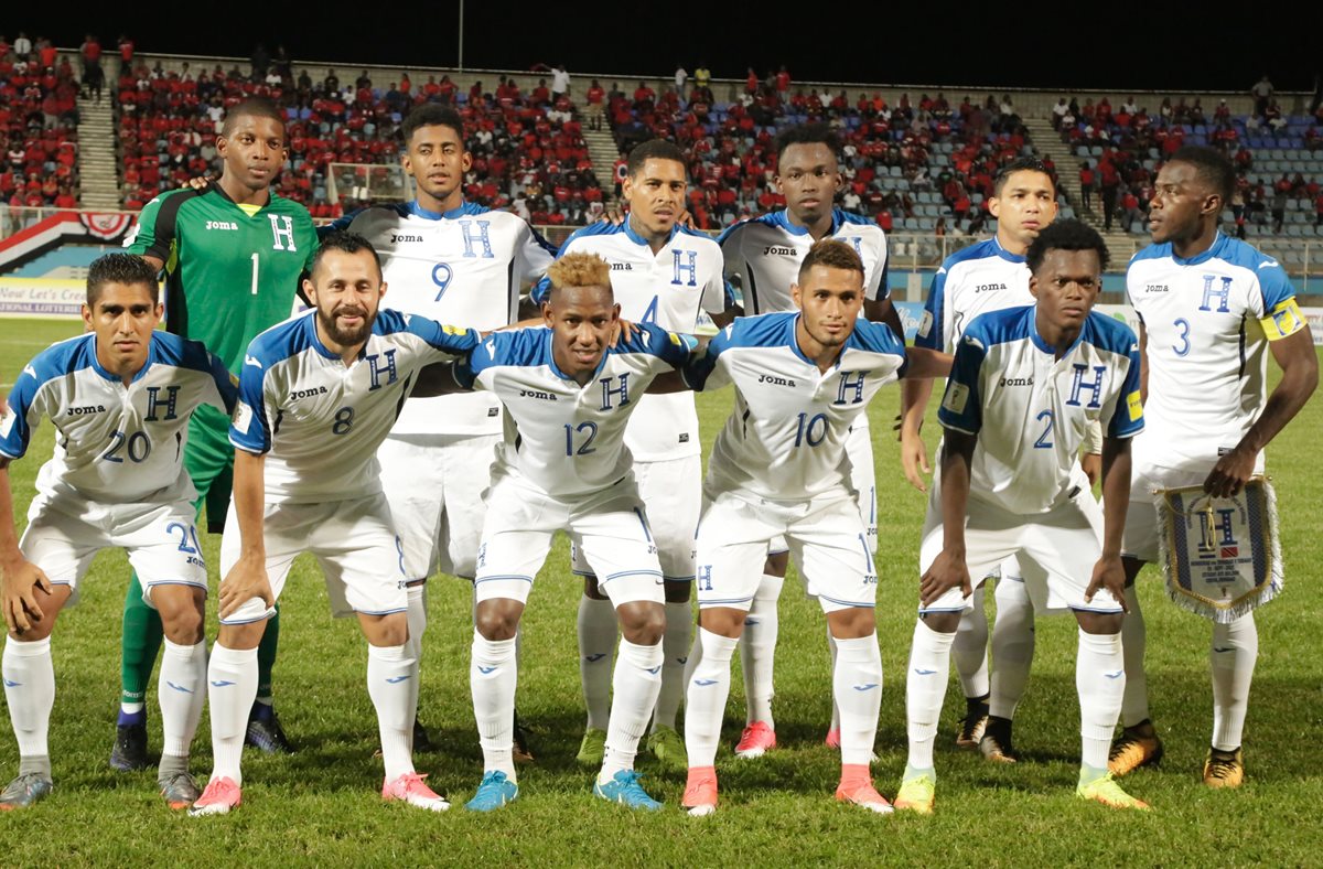 Este fue el cuadro titular del partido que Honduras le ganó a Trinidad y Tobago. (Foto Prensa Libre: AFP)