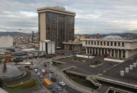 El Minfin colocó en el mercado local Q512 millones en bonos del Tesoro. (Foto Prensa Libre: Hemeroteca PL)