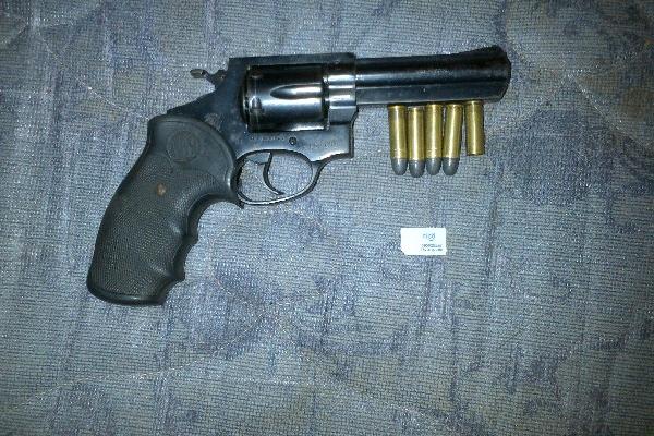 Una de las armas incautadas