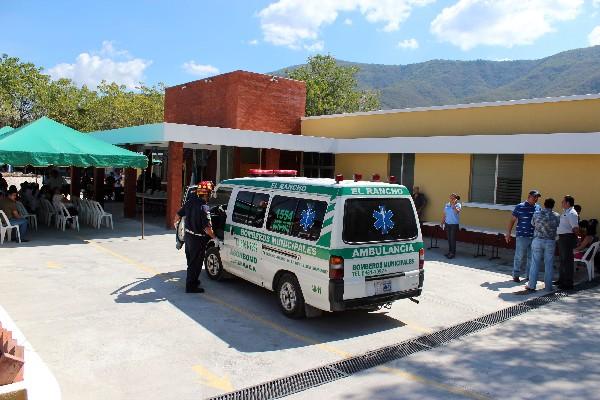 Vista exterior de la nueva construcción  en el Hospital Regional de Guastatoya.