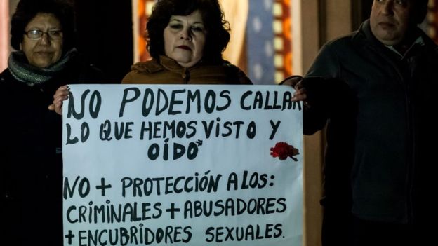 Los abusos tienen en crisis a la iglesia Católica chilena. (GETTY IMAGES)