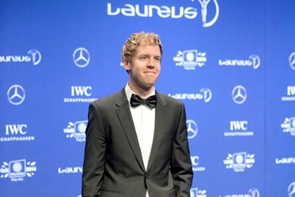 El piloto, múltiple campeón alemán, Sebastián Vettel gana premio Laureus como mejor deportista del 2013. (Foto Prensa Libre: AFP)