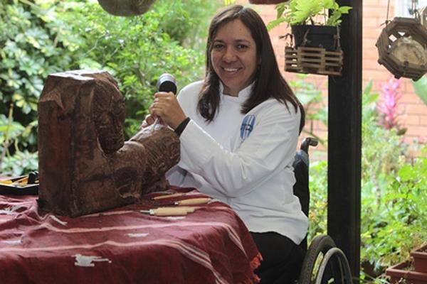 Claudia Regina Ramírez Zea forma parte de la selección de Guatemala que participará en la Copa del Mundo de la Repostería este 25 y 26 de enero en Lyon, Francia (Foto Prensa Libre: Álvaro Interiano).<br _mce_bogus="1"/>