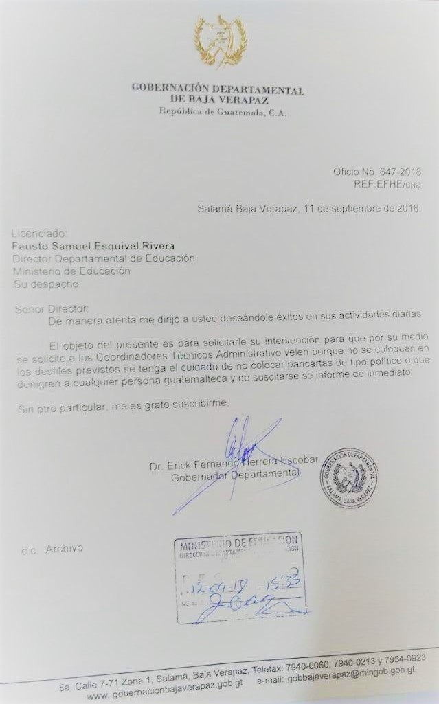 Carta enviada por el gobernador Érick Herrera para que se vigile que los niños de Baja Verapaz "no sean usados en cuestiones políticas" durante desfile cívico. (Foto Prensa Libre: Eduardo Sam)