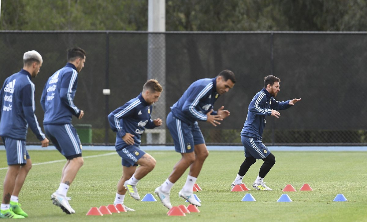 Argentina se enfrentará a Brasil en un partido amistoso el próximo nueve de junio en el Melbourne Cricket Ground. (Foto Prensa Libre: EFE)