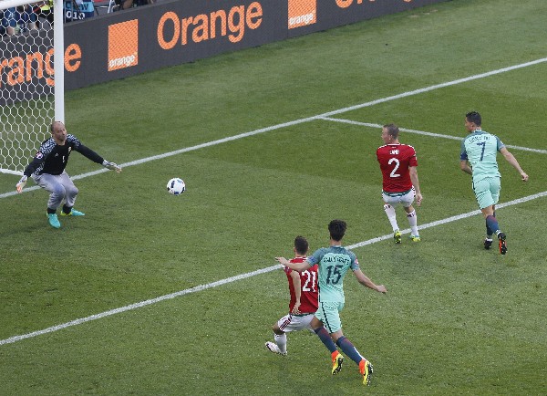 Cristiano, Payet y Hamsik, los goles más bonitos de la Euro en primera fase