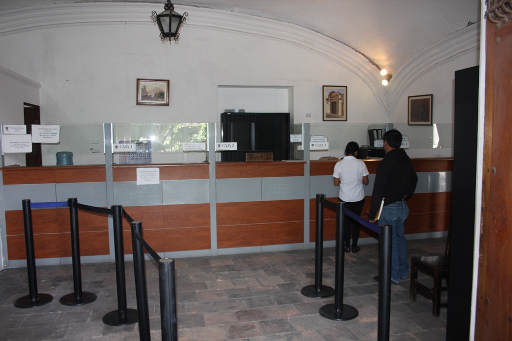 Cajas receptoras de la Municipalidad de Antigua Guatemala, Sacatepéquez. (Foto Prensa Libre: Renato Melgar)