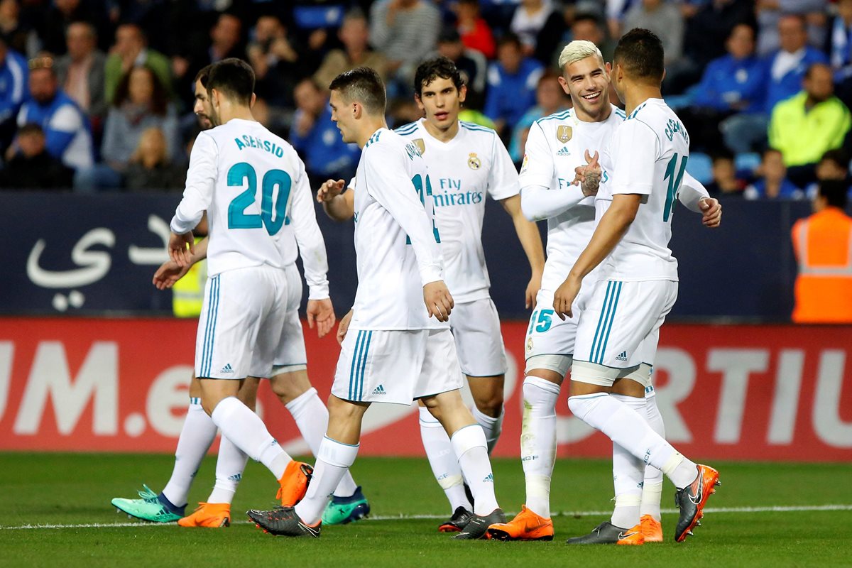 El Real Madrid disfrutó otro triunfo ayer, con un 11 completamente diferente al habitual. (Foto Prensa Libre: EFE)