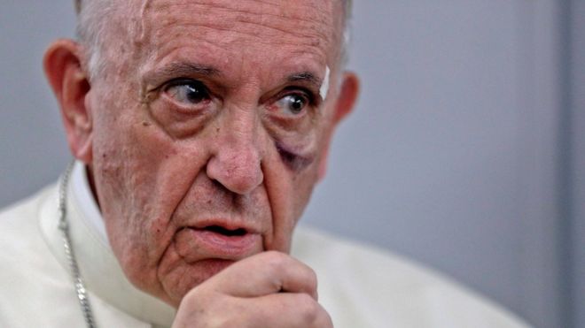 Para dar cuenta de la inmediatez del cambio climático el papa Francisco hizo referencia al deshielo en el Polo Norte. REUTERS