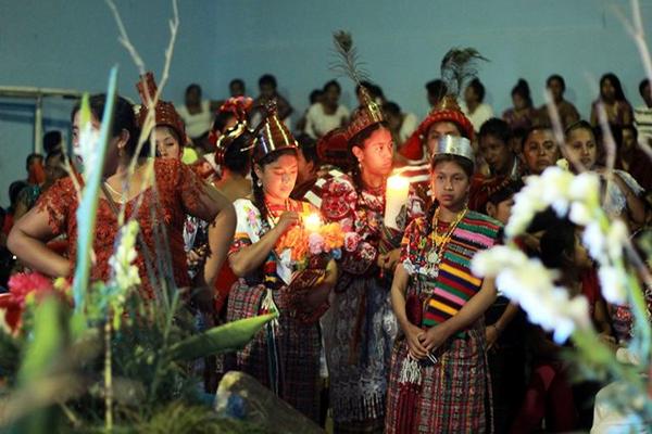 Cada vez es más difícil conseguir participantes para Reina Indígena de San Sebastián. (Foto Prensa Libre: Rolando Miranda)