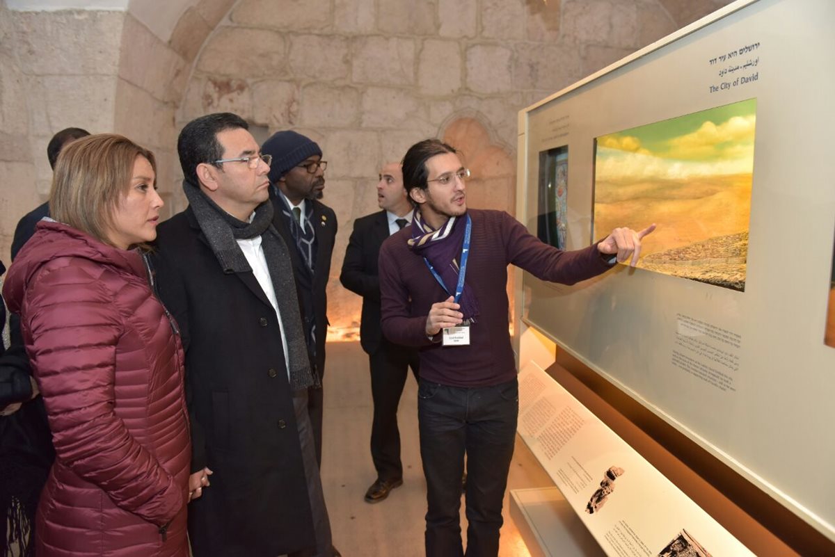 El presidente de Guatemala, Jimmy Morales,  llegó este domingo a Israel para cumplir una visita oficial. (Foto Prensa Libre: Embajada de Israel)