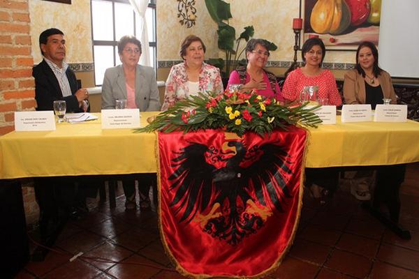 Comité organizador informa sobre detalles de la celebración. (Foto Prensa Libre: Eduardo Sam Chun)<br _mce_bogus="1"/>