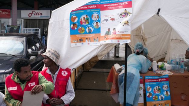 Gobierno y ONGs están llevando a cabo una campaña de información para que la gente tome precauciones. GETTY IMAGES