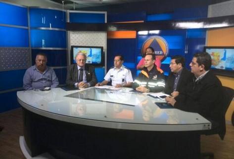 En conferencia de prensa se informó que las clases se reanundan las clases mañana en los departamentos afectados por las lluvias. (Foto Prensa Libre: Manuel Hernández)