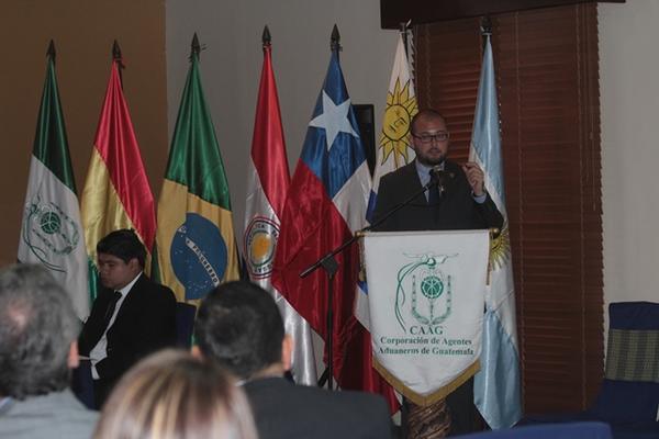 Víctor Ramírez, presidente de la comisión de integración de comercio y desarrollo del Parlacen, dijo que hay avances en el tema de la unión aduanera. (Foto Prensa Libre: Miguel López).