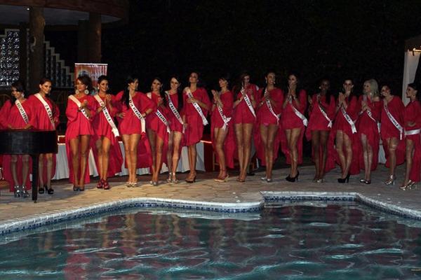 Las participantes conocerán quién ganó el título de Miss Figura la noche de la elección de Miss Guatemala (Foto Prensa Libre: Julio Vargas) <br _mce_bogus="1"/>