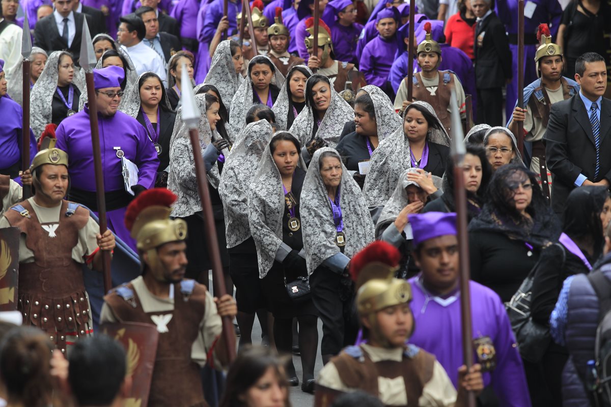 El interés por conmemorar la cuaresma se mantiene, asegura folklorista.(Foto Prensa Libre: Hemeroteca PL)