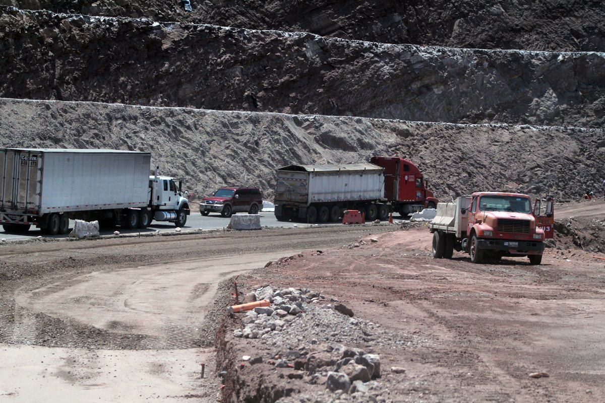 Hasta febrero pasado, tanto el avance físico como financiero de la obra estaba en 13.36 por ciento. (Foto Prensa Libre: Hugo Oliva)