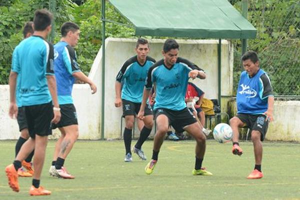 Suchi se reporta sin bajas para enfrentar a los cremas en el estadio Cementos Progreso. (Foto Prensa Libre: Omar Méndez)