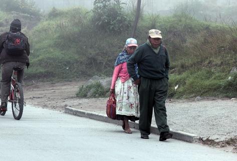 Se registran las primeras bajas temperaturas en Quetzaltenango. (Foto Prensa Libre: Carlos Ventura)