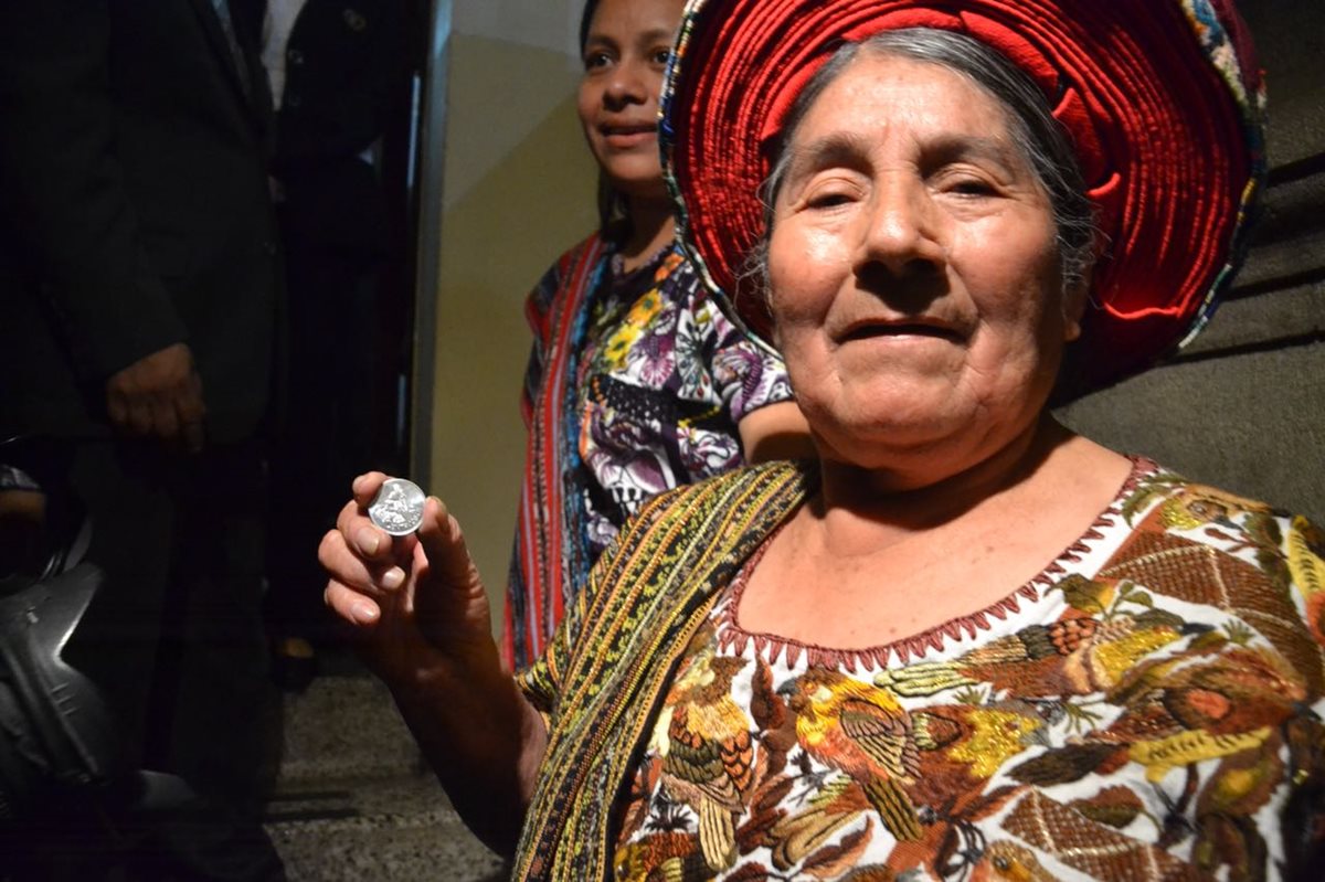 Concepción Ramírez Mendoza recibió una pensión honorífica por ser imagen de la moneda de 25 centavos. (Foto Prensa Libre: Cortesía José Castro)