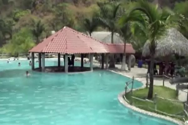 Piscina del parque ecológico Xesuj ubicado en Chimaltenango. (Foto Prensa Libre: José Rosales) <br _mce_bogus="1"/>