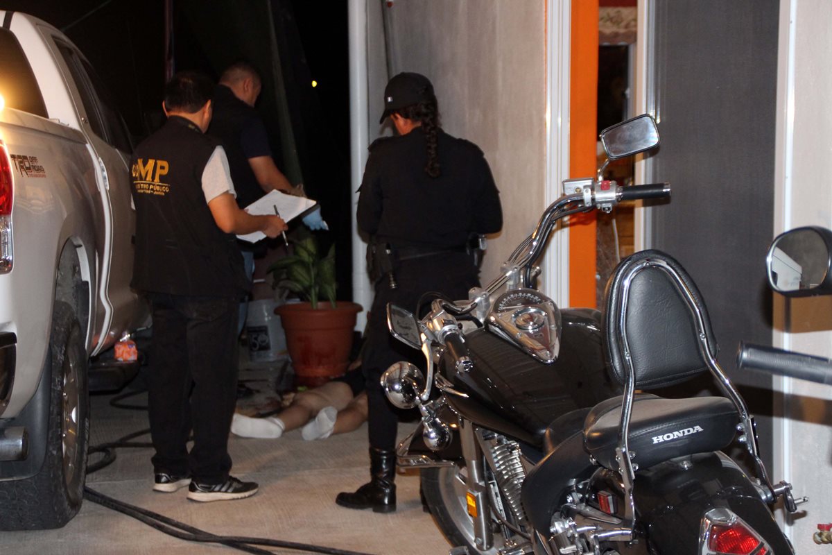 Luis Pinto Guzmán, fue ultimado a balazos por varios hombres que irrumpieron en su vivienda ubicada en la aldea Mayuelas, Gualán, Zacapa.(Foto Prensa Libre: Julio Vargas)