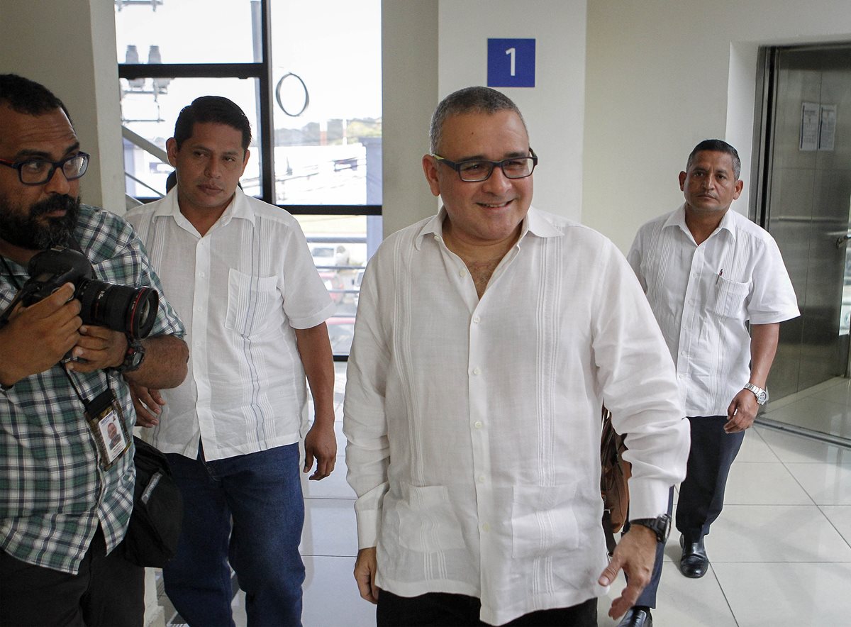 Mauricio Funes, expresidente de El Salvador. (Foto Prensa Libre: EFE).