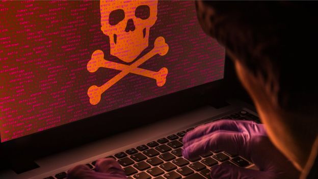 En el caso de las brechas de seguridad, los delincuentes informáticos roban datos de empresas. GETTY IMAGES