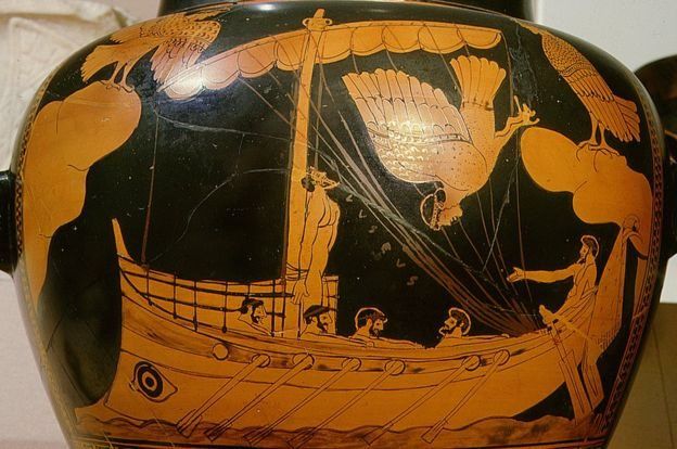 El equipo de investigadores cree que el naufragio en el Mar Negro se remonta al siglo IV a. C., quizás 100 años después de que se pintara este jarrón. WERNER FORMAN/GETTY IMAGES