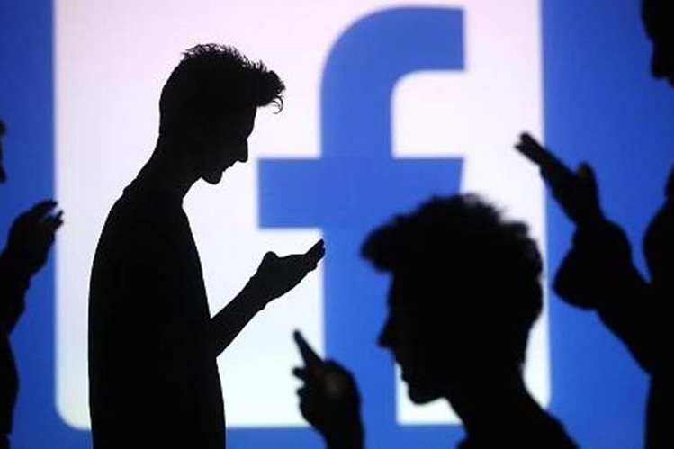 Una ejecutiva de Facebook señaló que analizan la comercialización de contenidos noticiosos publicados en la red social (Foto HemerotecaPL)