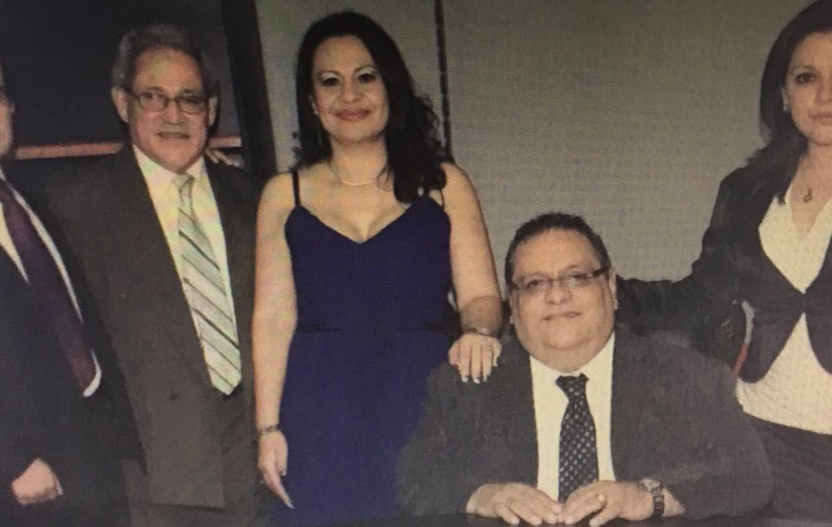 Mónica Rivas Gil posa junto a su esposo Byron Andrade Salazar, quien fue ultimado en 2011. (Foto Prensa Libre: Hemeroteca PL)