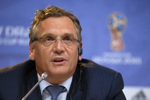 Jeröme Valcke es suspendido por 12 años por la Fifa, por la venta de entradas en el Mundial de Brasil 2014. (Foto Prensa Libre: AP)