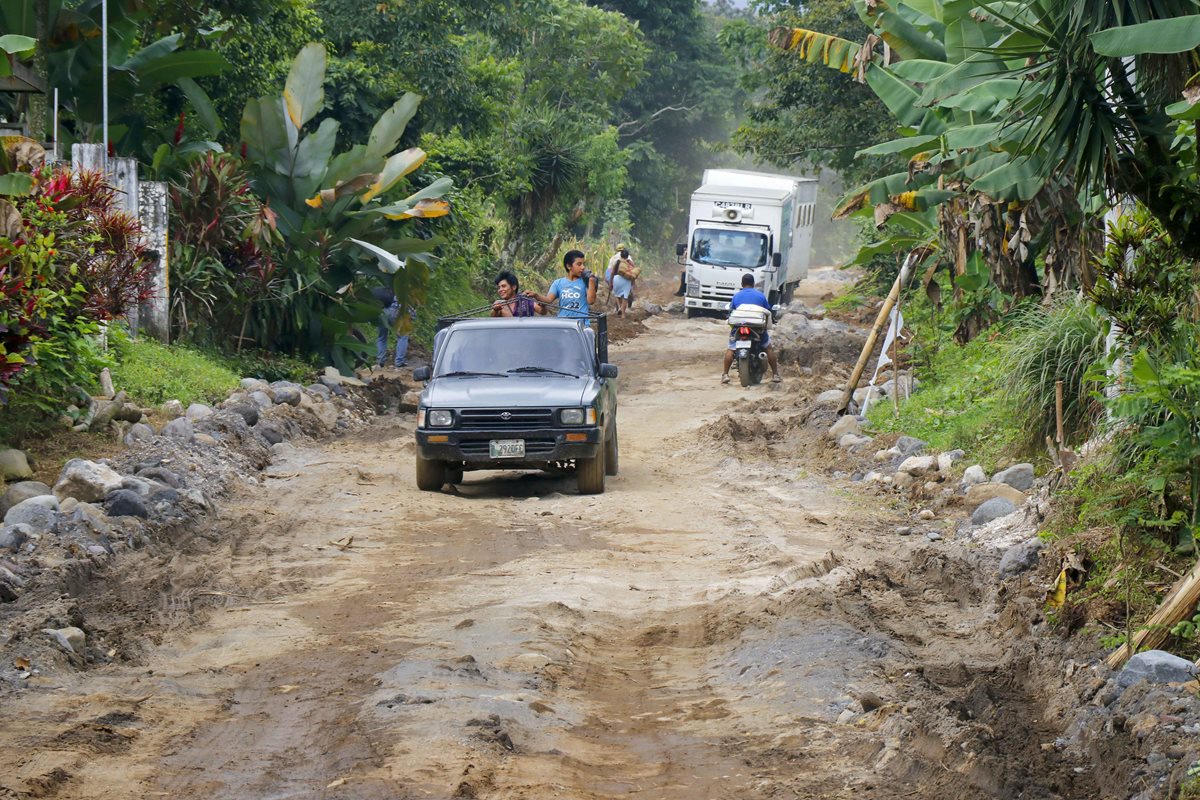 Para utilizar el tramo alterno se debe ingresar por El Palmarcito, San Felipe, Retalhuleu, y salir en El Palmar, Quetzaltenango. (Foto Prensa Libre: Rolando Miranda)