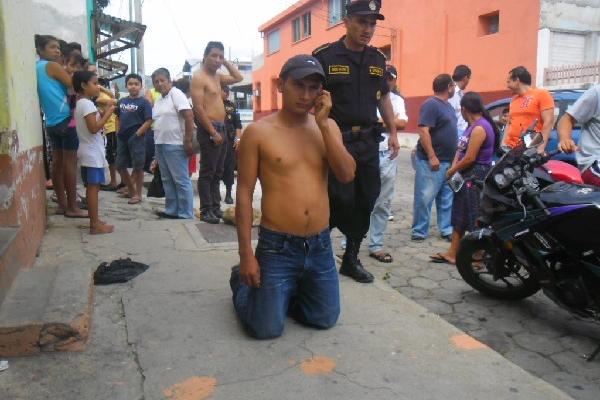 Nery rojas  fue vapuleado y entregado a la Policía,  en Chiquimula.