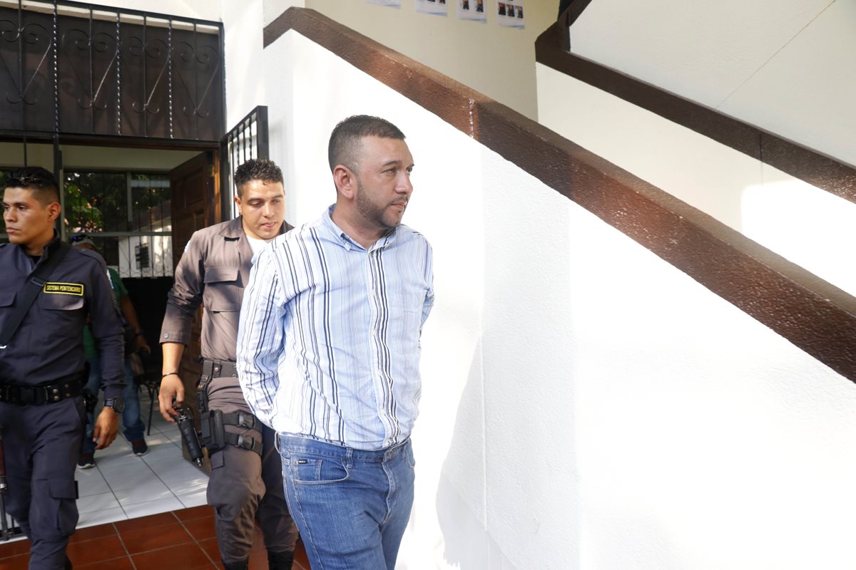 Luis Edwin Escobar Romero fue condenado este martes a 30 años de prisión por femicidio. (Foto Prensa Libre: Rolando Miranda)