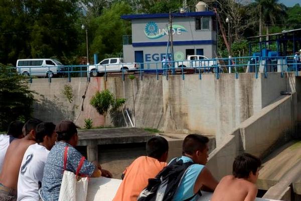 La hidroeléctrica Los Esclavos Inde se quedó sin agua, debido a la explosión de una válvula. (Foto Prensa Libre. Oswaldo Cardona)<br _mce_bogus="1"/>