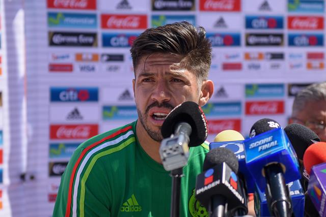 Oribe Peralta dejó claro que no le importa si México es el grande de la Concacaf. (Foto Prensa Libre: EFE).