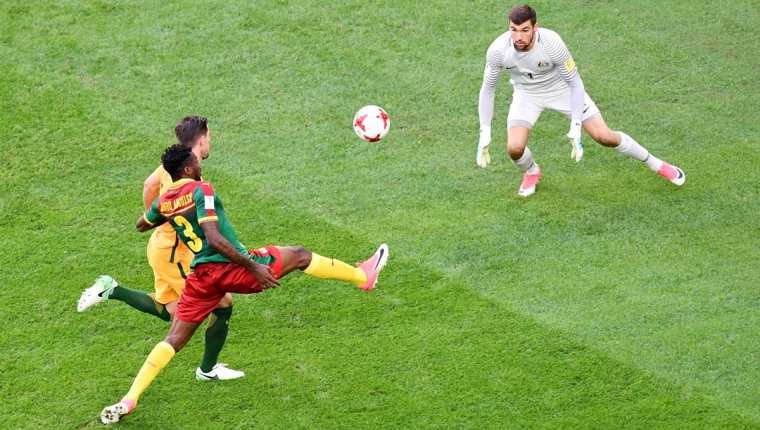 Las selecciones de Camerún y Australia empataron a un gol este jueves en partido de la segunda fecha del Grupo B. (Foto Prensa Libre: EFE).