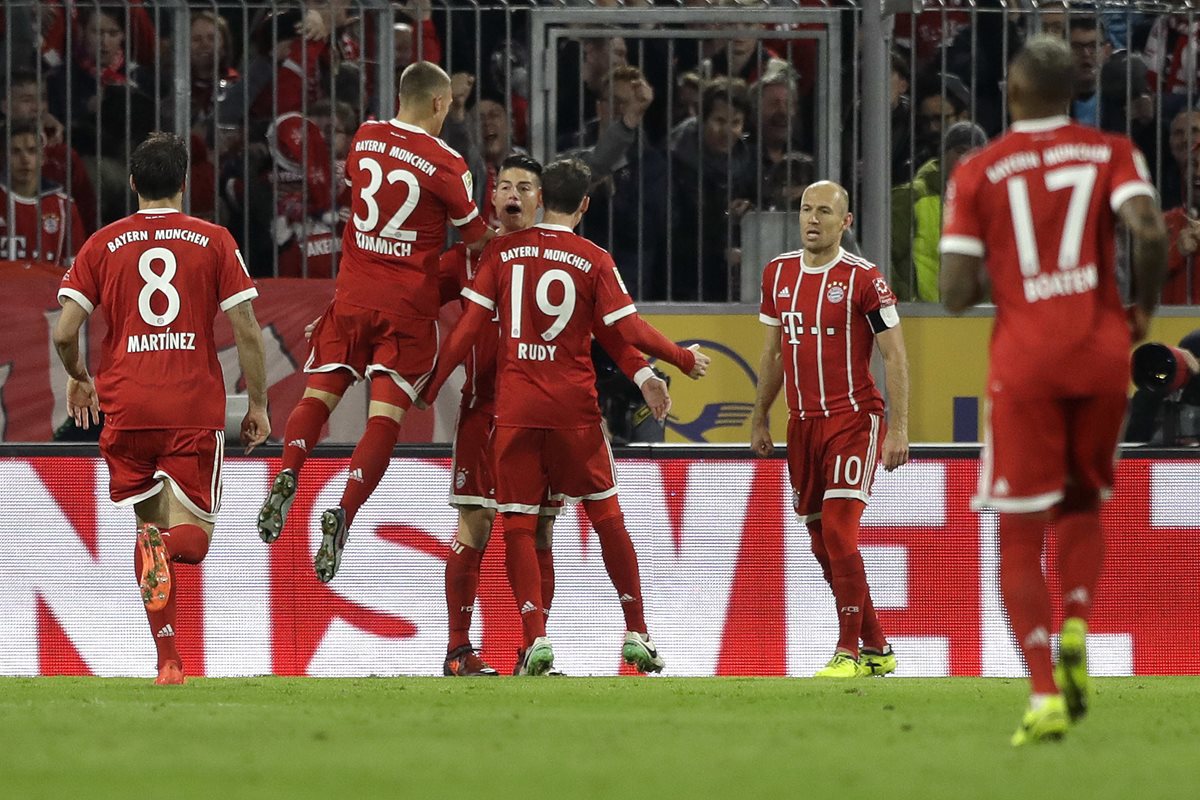 James hizo vibrar al Allianz Arena con un gol en el primer tiempo. (Foto Prensa Libre: AP)